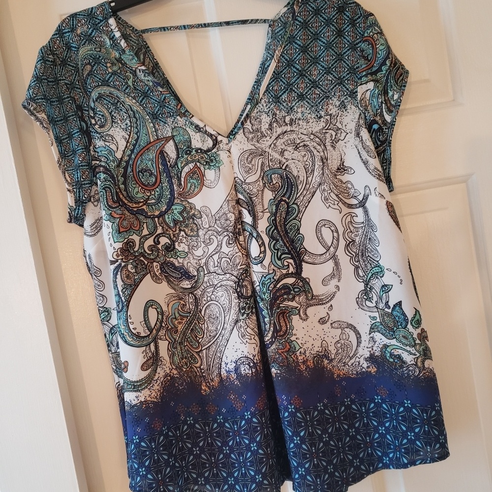 Blouse - Picture 2 of 3